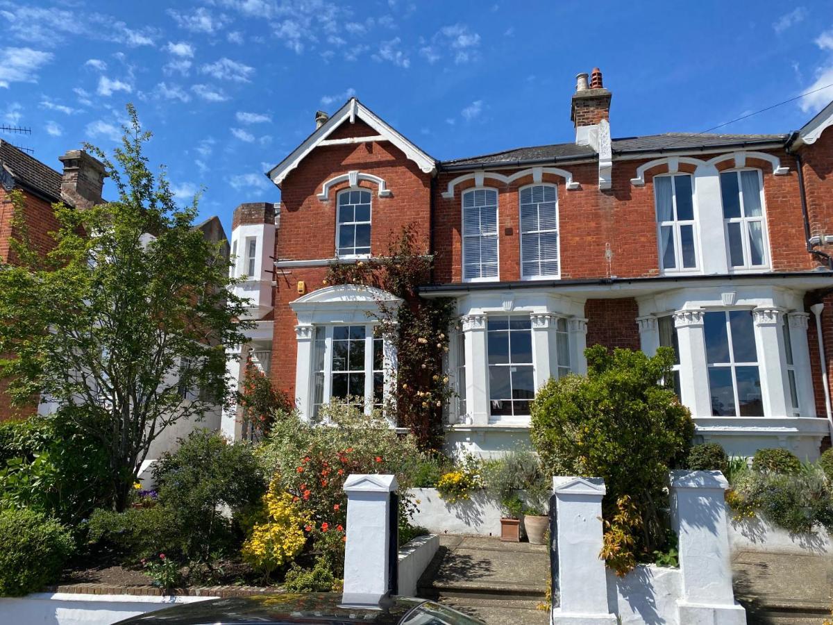 Anne'S House Bed and Breakfast Hastings Buitenkant foto