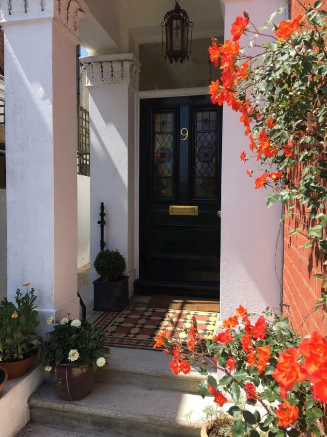 Anne'S House Bed and Breakfast Hastings Buitenkant foto